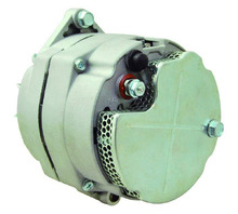 T40C YEAR 1984 ALTERNATOR